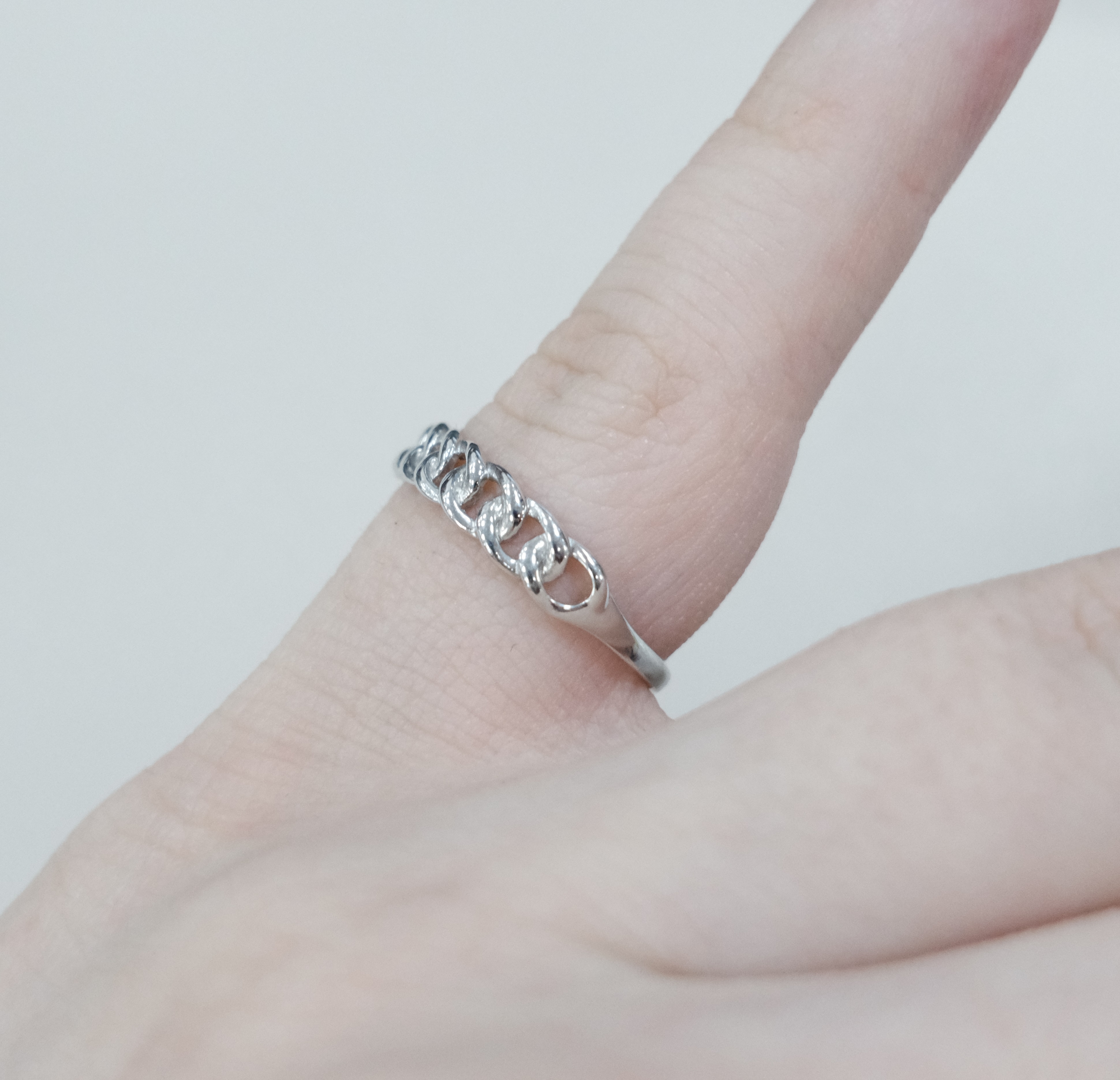 Серебряное кольцо